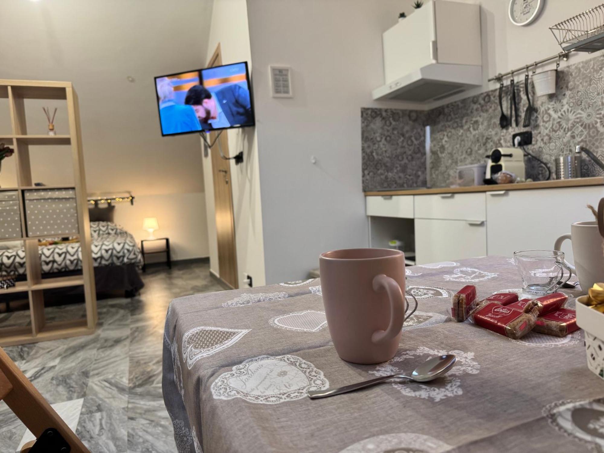 Tommy's Apartment